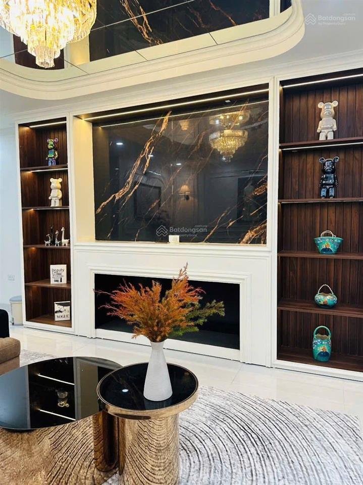 Siêu phẩm mặt phố quang trung, hà đông, 42m2 x 5t giá 14.2 tỷ, kinh doanh sầm uất, ô chờ thang máy