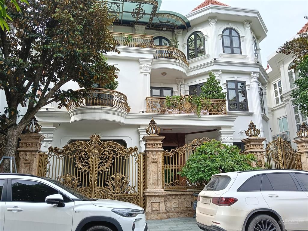 Giảm chào mạnh, biệt thự lô góc, nguyễn văn lộc, hà đông 171m2, 3 tầng, giá 32 tỷ, 3 ô tô, kd