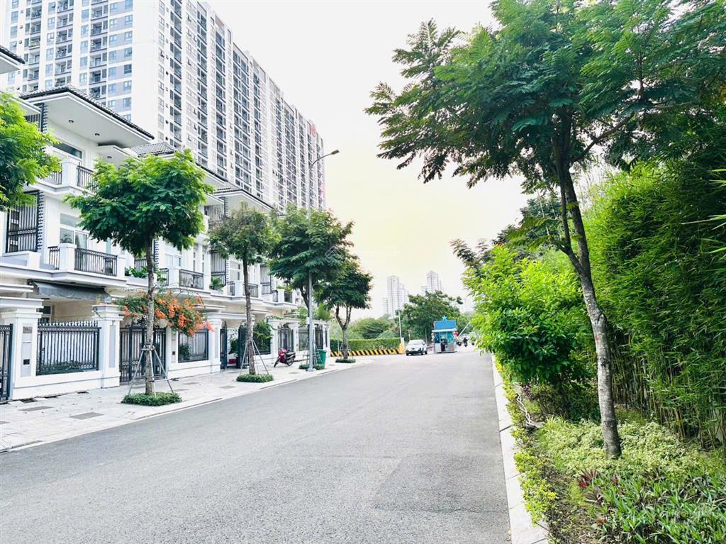 Cho thuê villa dự án the peak garden quận 7  phú mỹ hưng  nhà mới 100% hỗ trợ xem nhà ngay 24/7
