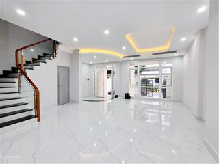 Cho thuê duy nhất 1 căn villa giá thuê chỉ 45tr/tháng vị trí trung tâm quận 7 nhà mới vào ở ngay