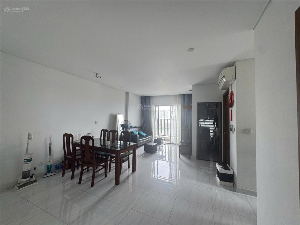 Chính chủ cần bán nhanh căn hộ tại dvela, 3,9 tỷ, 70m2, full nội thất, nhiều tiện ích  vào ở ngay