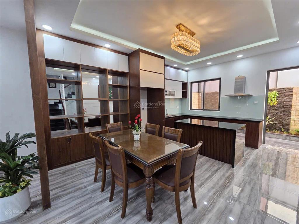 Chính chủ bán biệt thự nine south giá 17,3 tỷ (tl) 123m2  villa liên kế khu compound ven sông