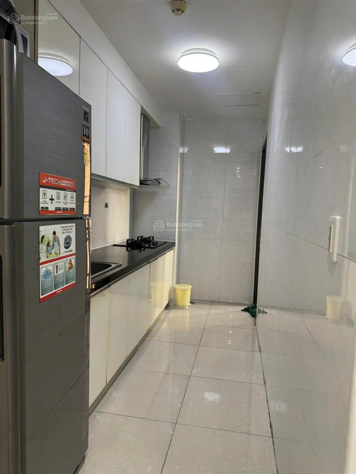 Chính chủ bán gấp giá rẻ tl căn hộ docklands  2pn