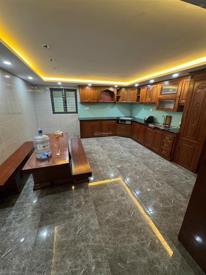 Hạ 2 tỷ bán nhanh nhà siêu mới nguyễn hữu thọ 5 tầng 1 lửng 1 tum 8pn, 3' đến sân bay sát vinmec