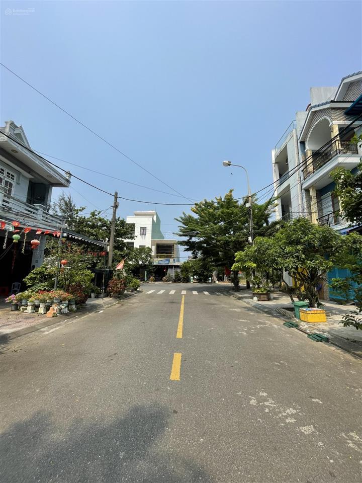 Siêu vị trí sát biển sơn thuỷ lô 90m2 đường lê văn tâm, giá rẻ nhất khu vực 7 tỷ 800 còn tl