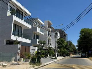 Nhà đẹp nguyễn xiển, hướng đông, view biển  giá chỉ nhỉnh 9 tỷ