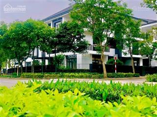 Bán nhanh căn biệt thự 250m2. mt 15m siêu vip. hado charm villas. sổ đỏ lâu dài