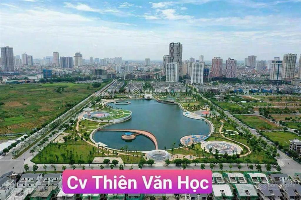 Chính chủ căn bt 198m2. hướng đông nam, mt 9m, gần vườn hoa, giá 3x tỷ