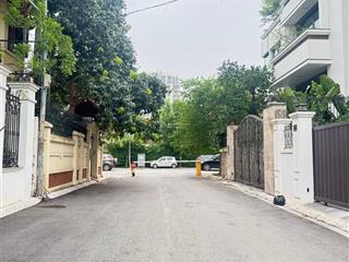 Hàng hiếm vườn đào 368m2, view vườn hoa, hàng xóm toàn lãnh đạo cấp cao