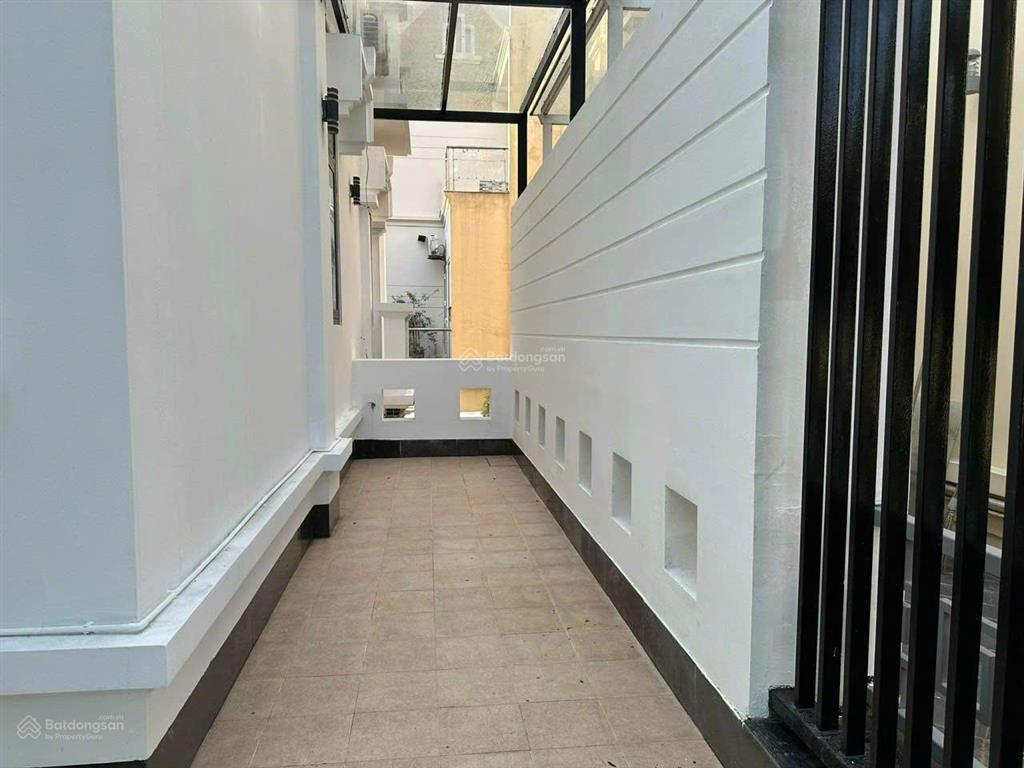 Bán biệt thự khu t ciputra nam thăng long  180m2, mt 9m, xây 3,5 tầng, giá hơn 60 tỷ