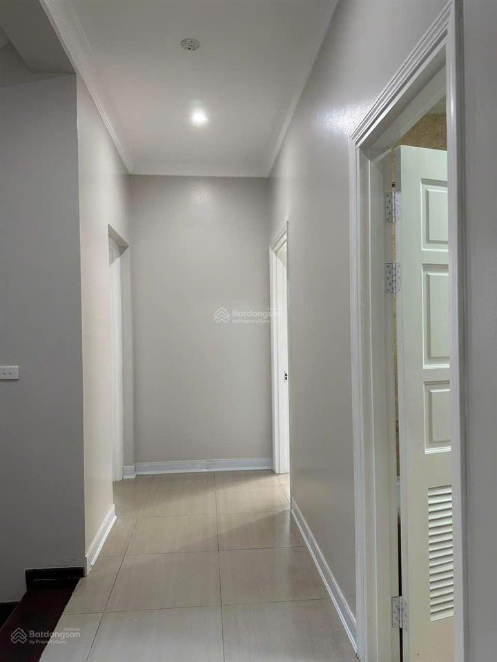 Bán biệt thự khu t ciputra nam thăng long  180m2, mt 9m, xây 3,5 tầng, giá hơn 60 tỷ