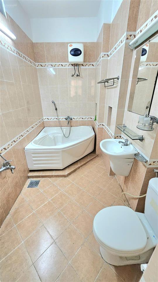 Bán nhà ngay bv thống nhất p.12 tân bình 150m2 (9x19m), 4 tầng 9 phòng giá 12 tỷ