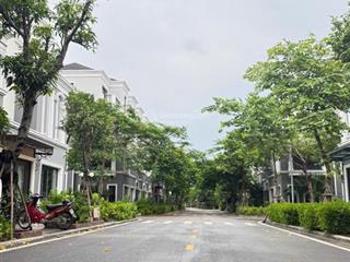 Mua bán biệt thự, liền kề grand bay town house hướng đông nam