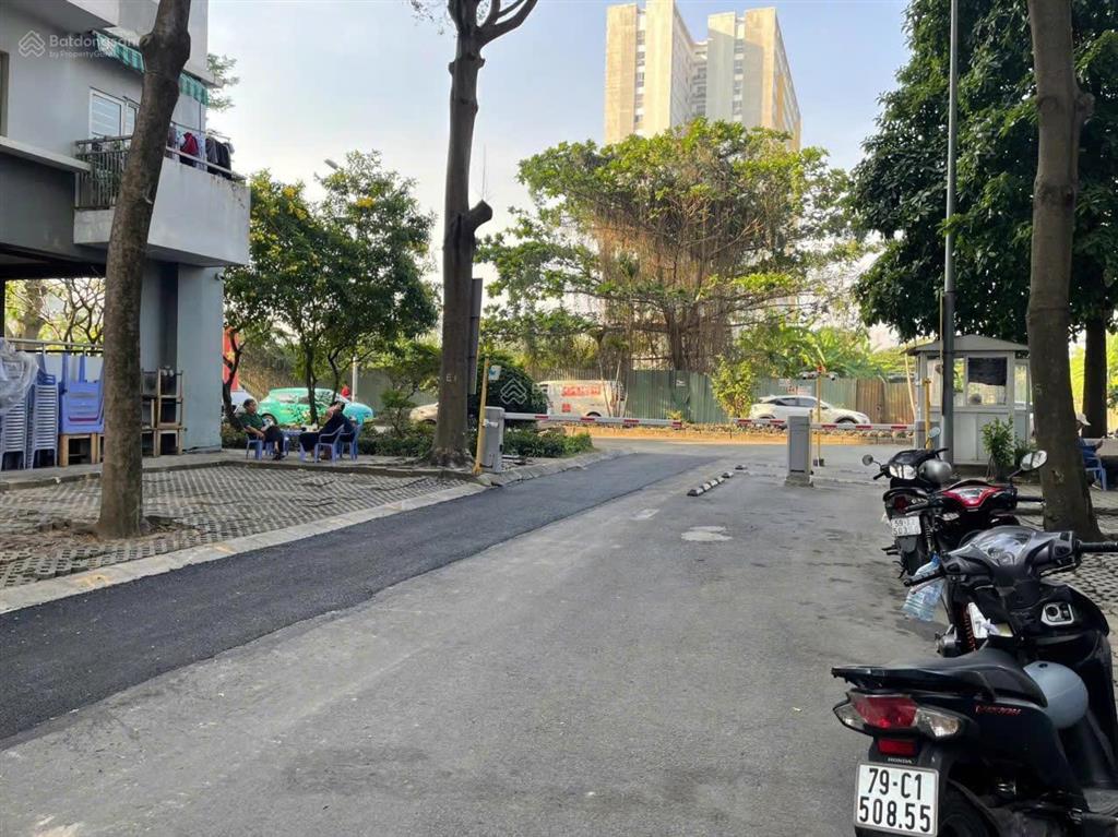 Chính chủ bán căn tâm huyết đẹp nhất dự án ehome 2 (full nội thất cao cấp) chỉ 4,4 tỷ