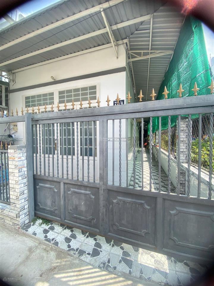 Bán dãy trọ 6x17m=106.1m2, tại an phú đông, giá 6 tỷ. ngay sát trường học và chợ vườn lài