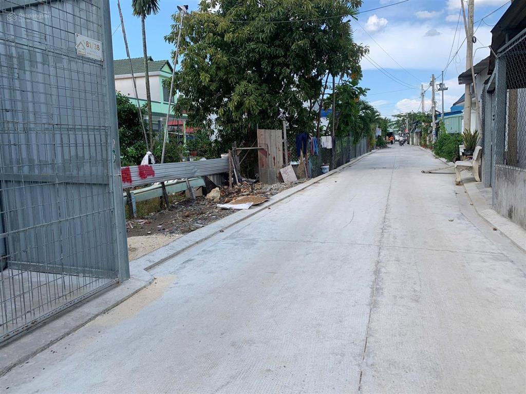 Bán 433m2 đất full thổ cư, giá 12 tỷ, đường xe tải 7m
