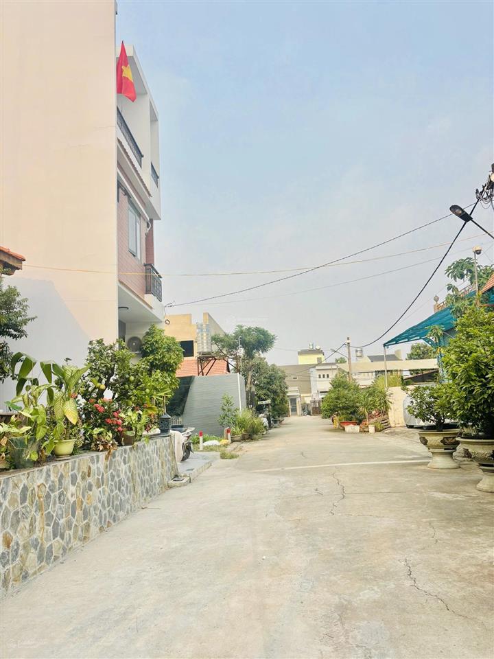 Bán đất tại vườn lài, 4,3 tỷ, 58,9m2, mặt tiền 4,5m, pháp lý sổ hồng riêng