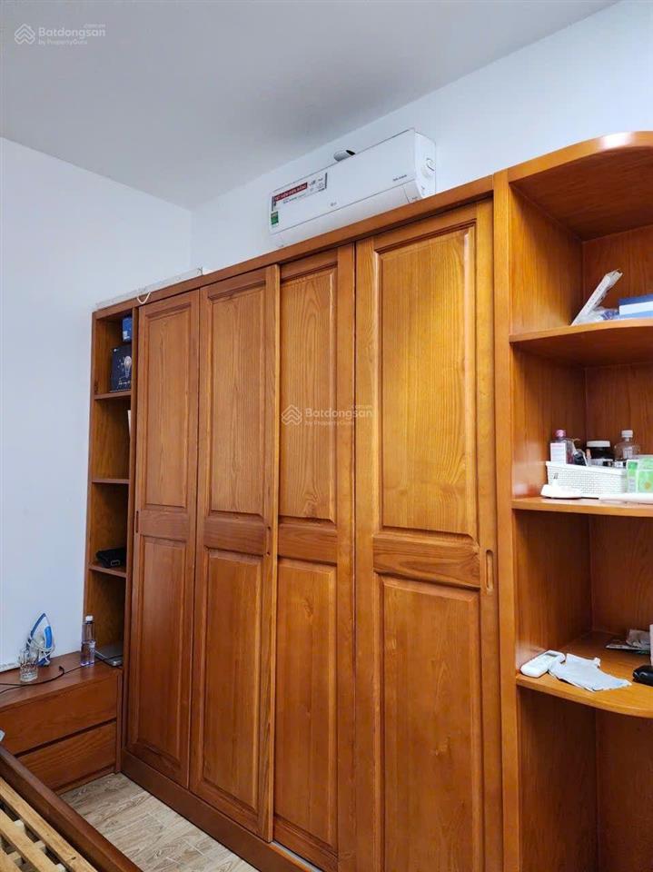 Cho thuê nhà riêng 150m2, 4pn, 3wc tại hoàng bật đạt, tân bình, hcm, chỉ với 18 triệu vnd/ tháng