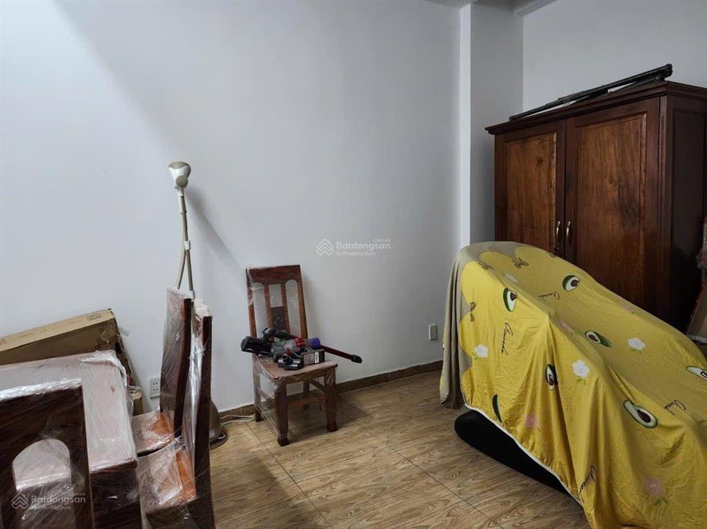 Cho thuê nhà riêng 150m2, 4pn, 3wc tại hoàng bật đạt, tân bình, hcm, chỉ với 18 triệu vnd/ tháng