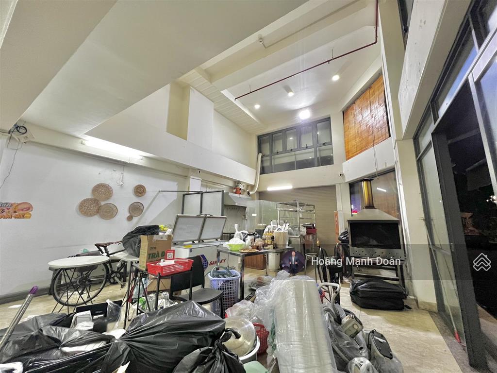 Mặt bằng kinh doanh góc 2 mặt tiền 120m2 (6x20m) ngã tư ẩm thực sầm uất dương quảng hàm, gò vấp.