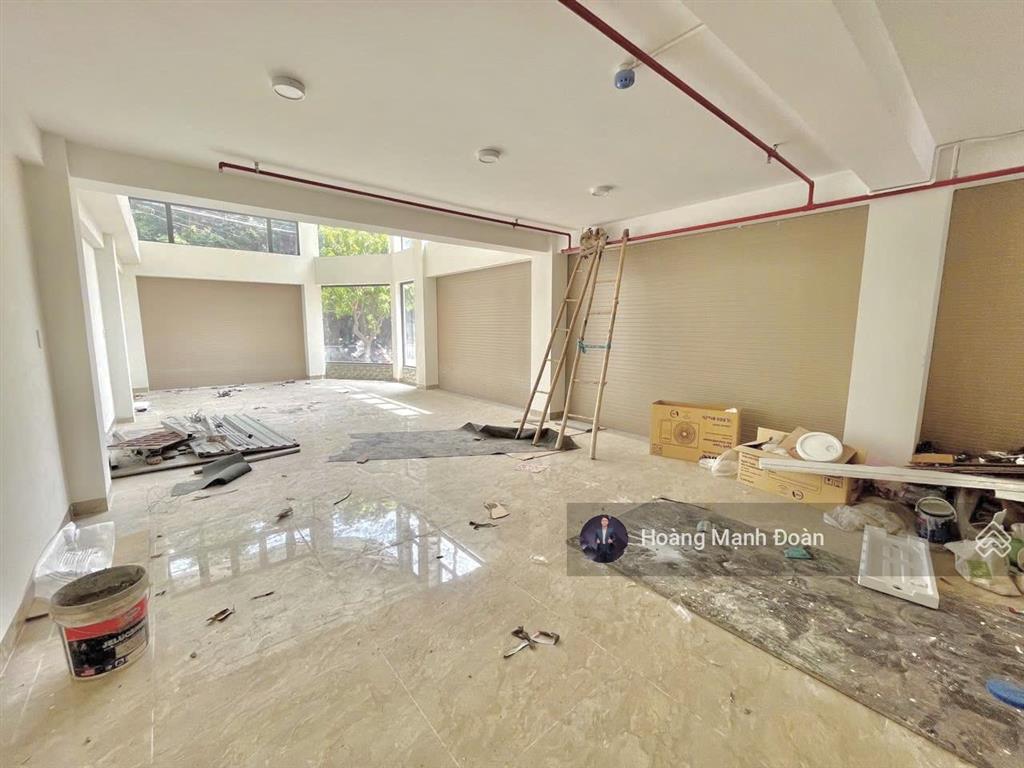 Mặt bằng kinh doanh góc 2 mặt tiền 120m2 (6x20m) ngã tư ẩm thực sầm uất dương quảng hàm, gò vấp.