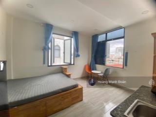 Mới 100% studio 30m2 2 cửa sổ thoáng ngay phan xích long, phú nhuận. an ninh tuyệt đối