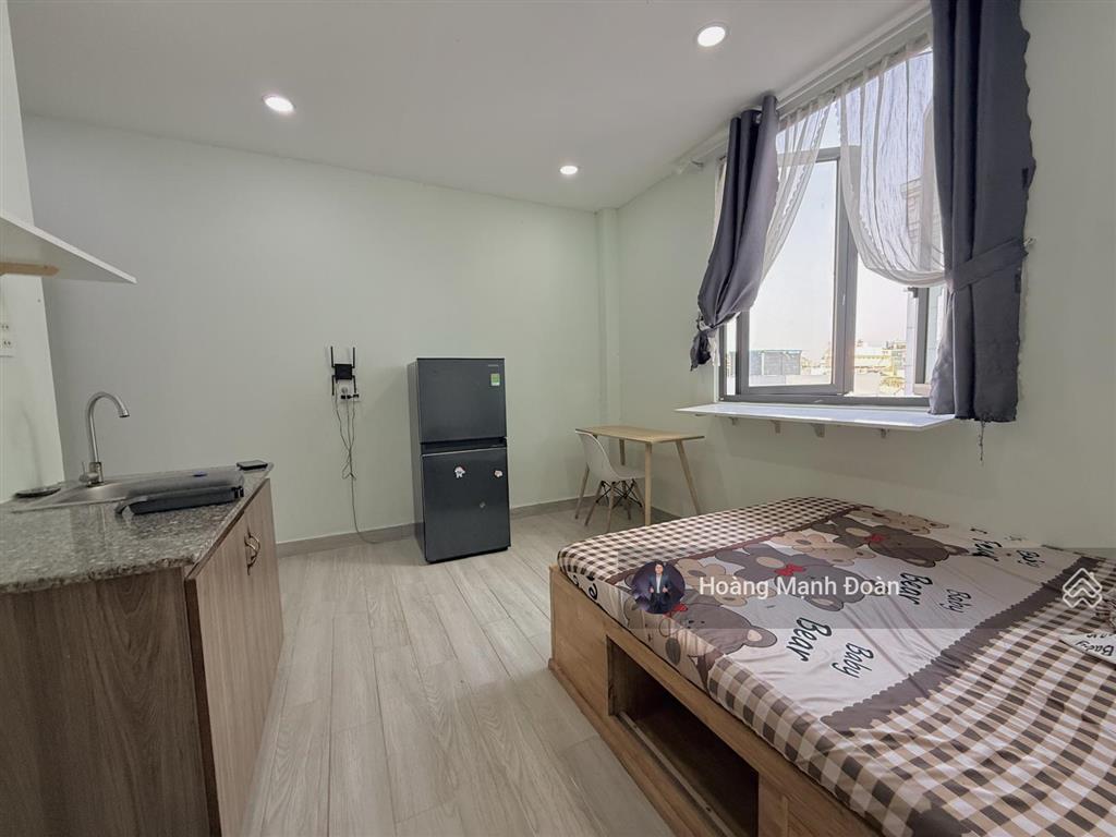 Thuê ngay studio 35m2  mới 100% cửa sổ đón nắng phố hoàng văn thụ, phú nhuận. thang máy