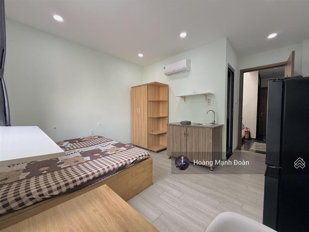 Thuê ngay studio 35m2  mới 100% cửa sổ đón nắng phố hoàng văn thụ, phú nhuận. thang máy
