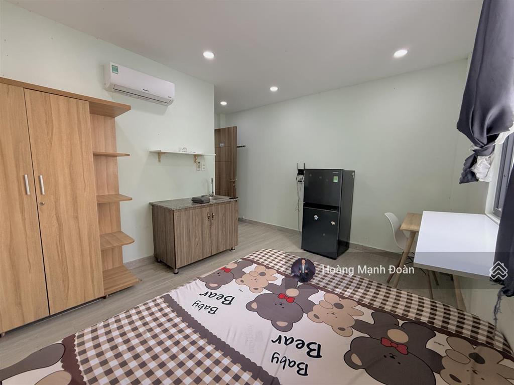 Thuê ngay studio 35m2  mới 100% cửa sổ đón nắng phố hoàng văn thụ, phú nhuận. thang máy