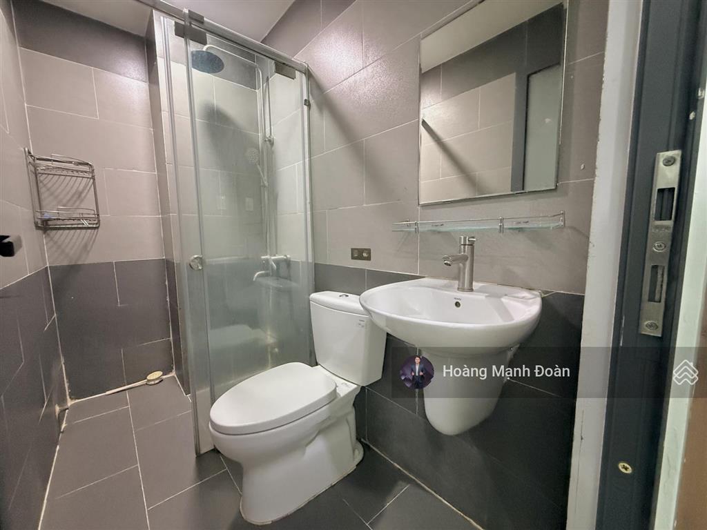 Thuê ngay studio 35m2  mới 100% cửa sổ đón nắng phố hoàng văn thụ, phú nhuận. thang máy