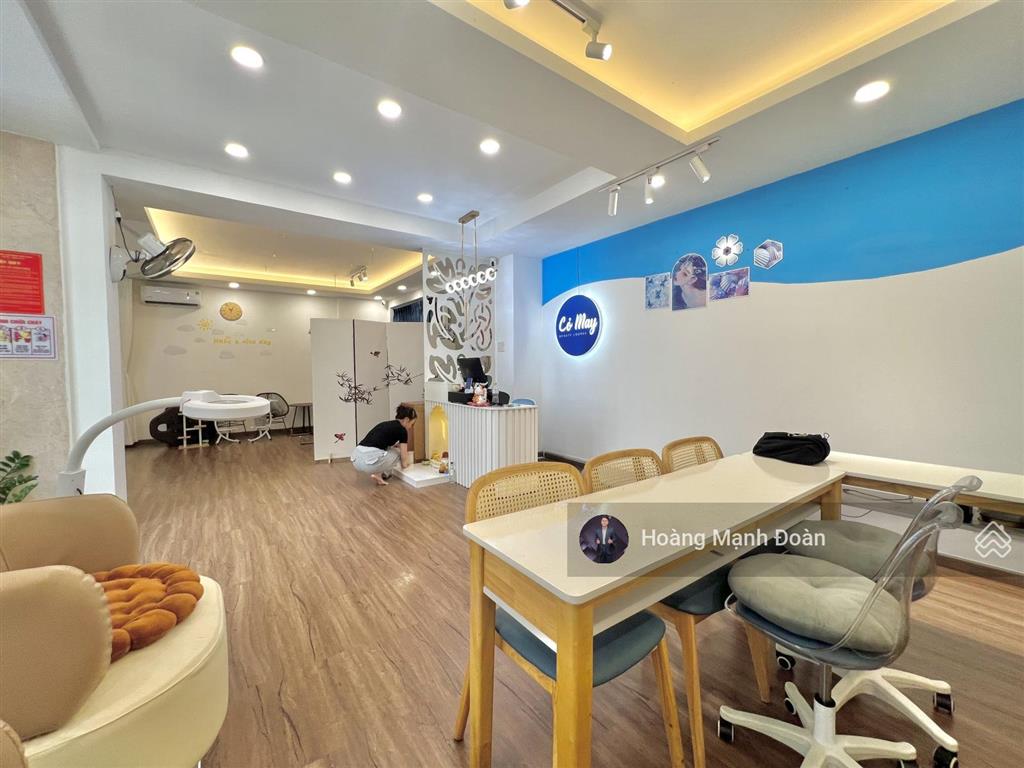 Cho thuê mặt bằng kinh doanh 9x11m~100m2 ngay phố lê văn duyệt, bình thạnh. cạnh q1