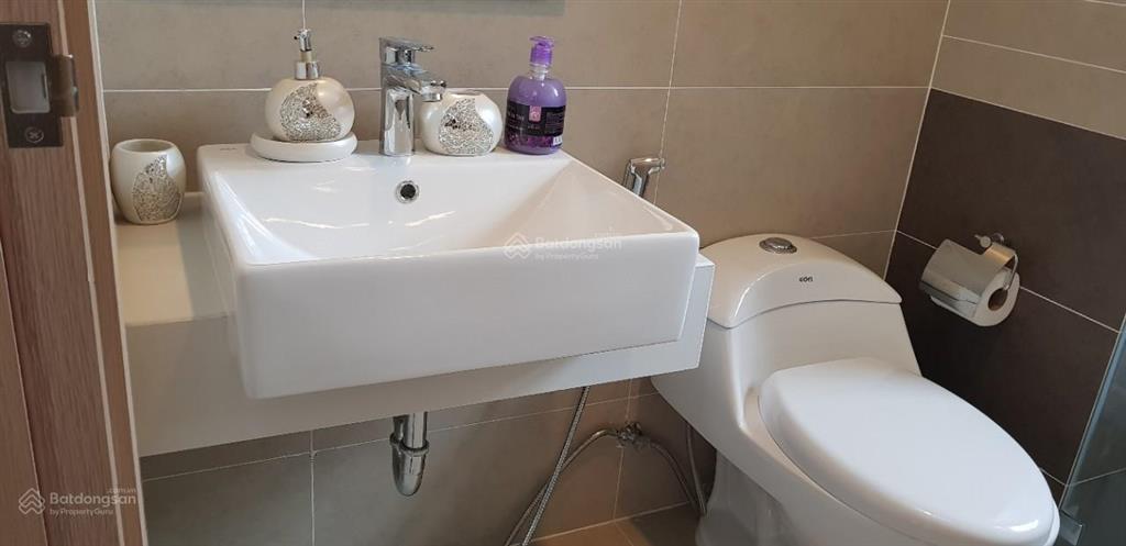 Bán gấp căn 3pn  90m2 full nội thất giá 8 tỷ có sổ  the sun avenue