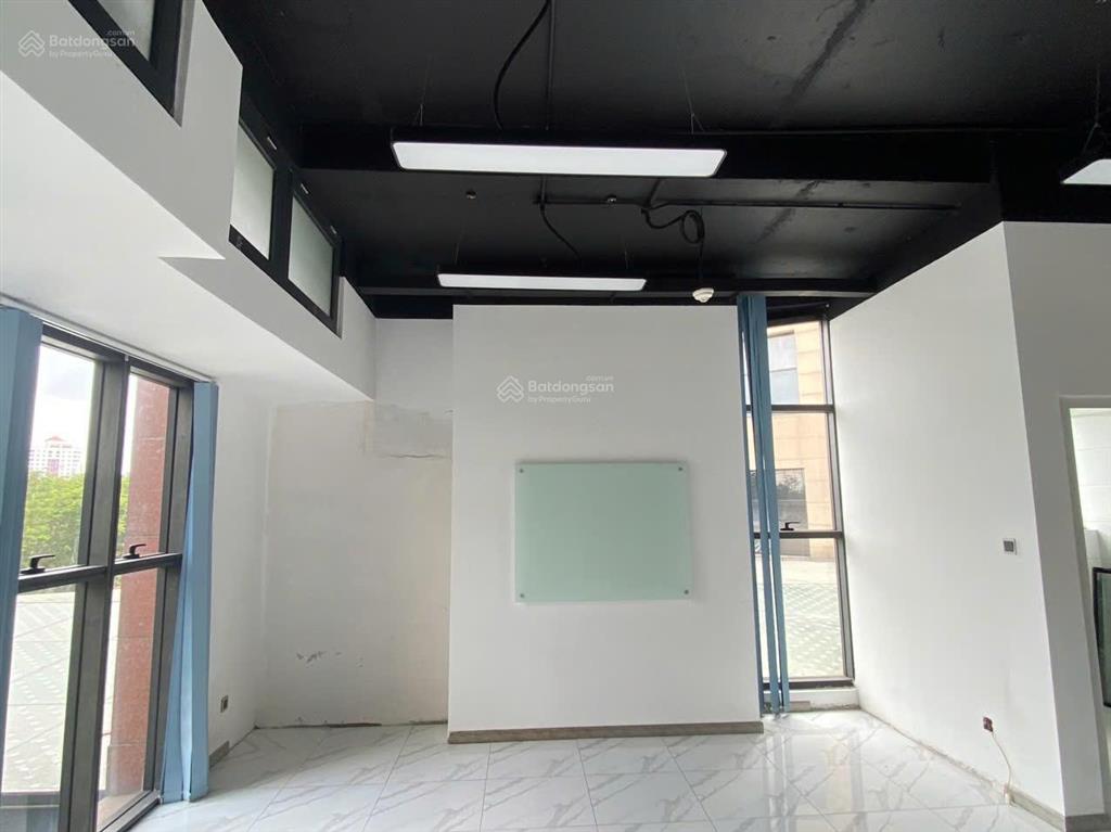 Bán căn văn phòng officetel 62m2 the sun avenue giá 5,8 tỷ