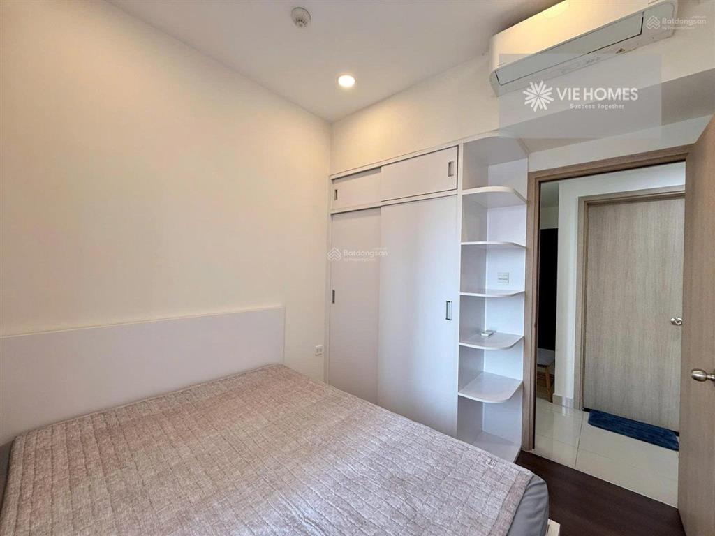 Bán nhanh căn 2pn view landamrk 81  the sun avenue giá chỉ 6,6 tỷ