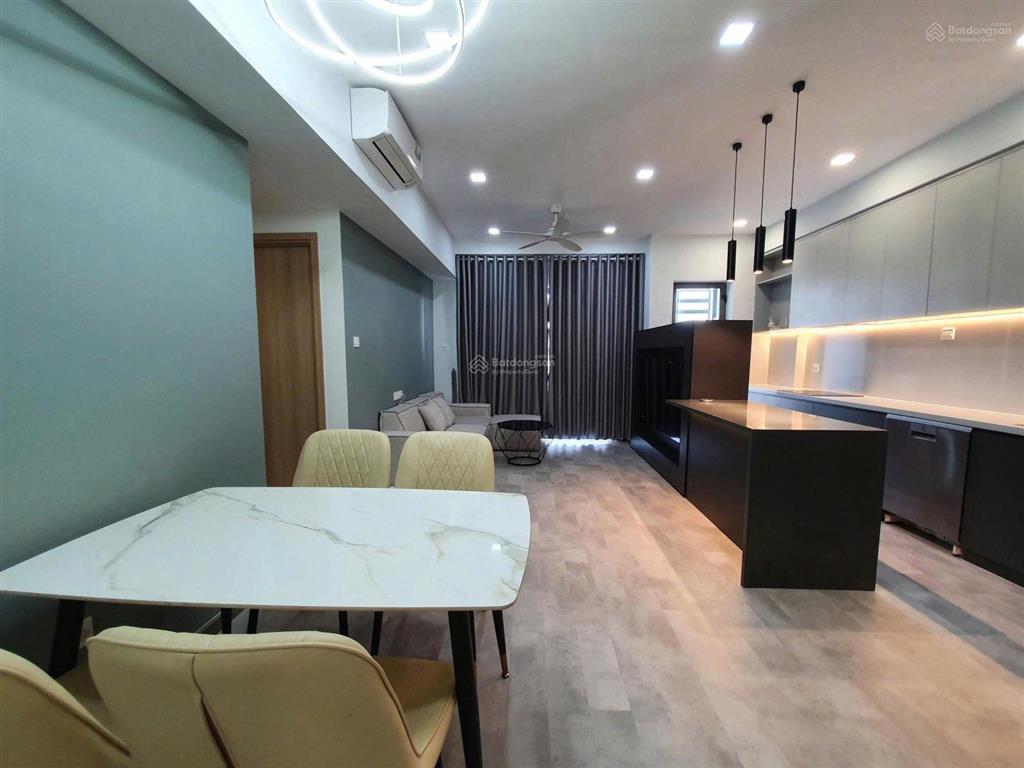 Bán nhanh căn 3pn full nội thất 109m2  the sun avenue giá chỉ 9,5 tỷ
