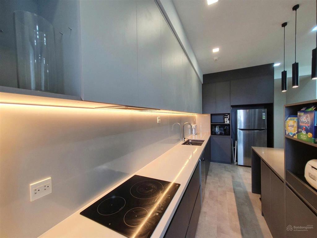 Bán nhanh căn 3pn full nội thất 109m2  the sun avenue giá chỉ 9,5 tỷ