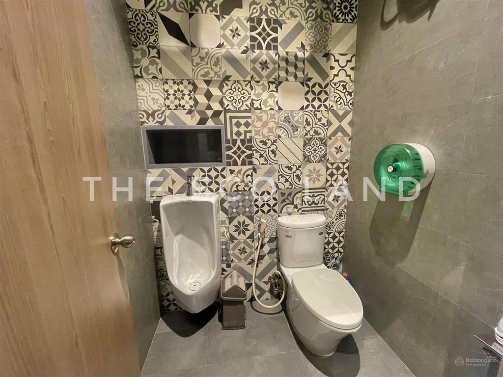 Thiện chí bán văn phòng officetel 90m2 giá 9,5 tỷ, the sun avenue