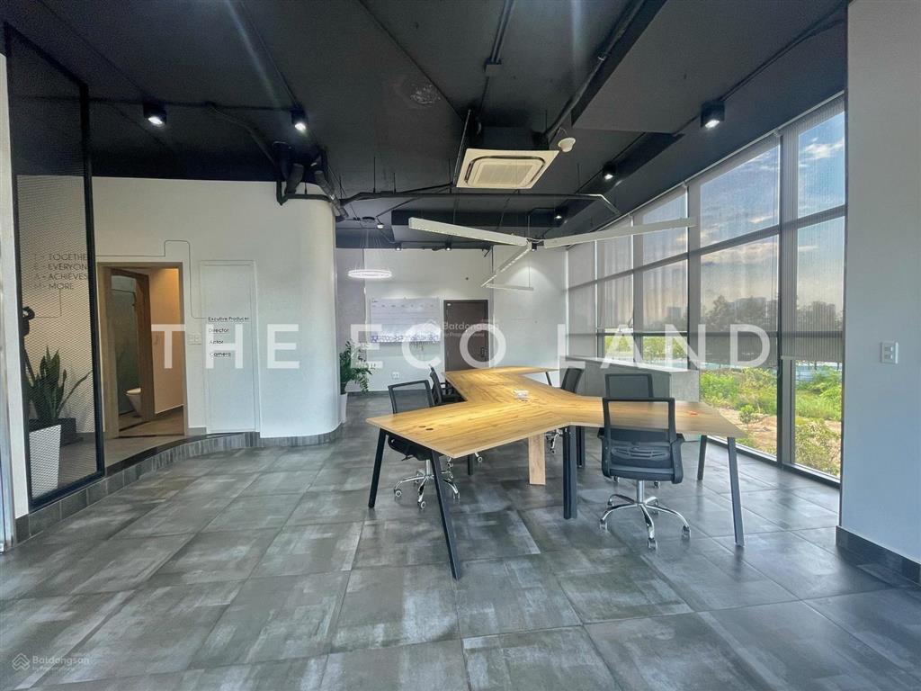 Thiện chí bán văn phòng officetel 90m2 giá 9,5 tỷ, the sun avenue
