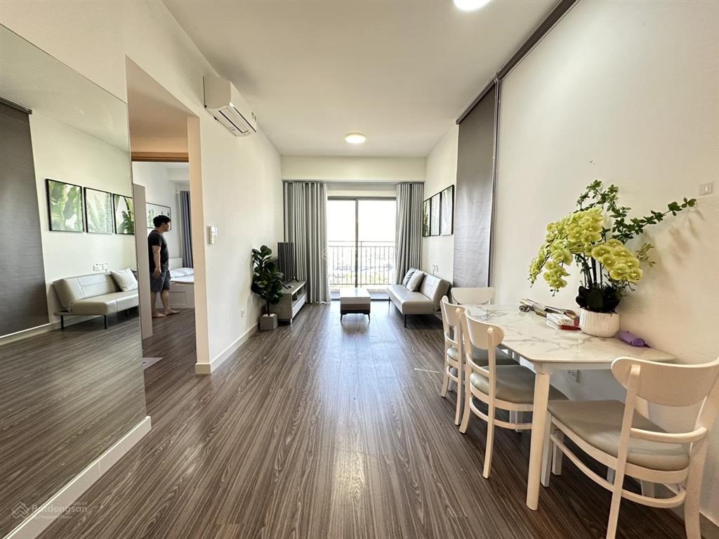 Giảm giá cực sốc cho căn 1 phòng ngủ the sun avenue, giá chỉ 4,7 tỷ bao phí
