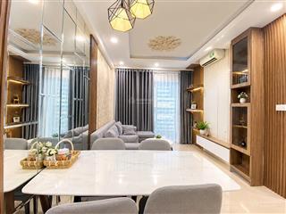 Bán nhanh căn 2pn có nội thất 6,9 tỷ  the sun avenue