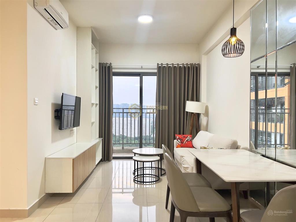 Cho thuê 2pn nội thất đẹp giá 18tr/tháng  the sun avenue