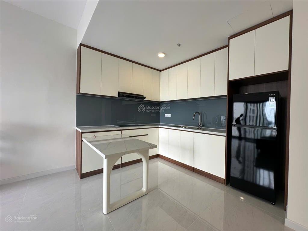 Cho thuê 2pn nhà mới đẹp giá chỉ 18tr/ tháng victoria village