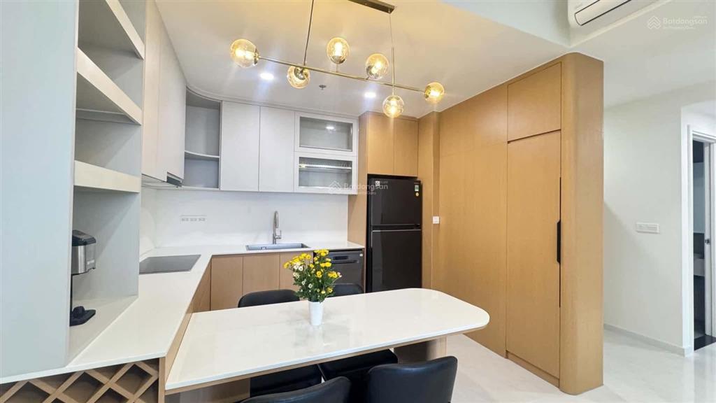 Cho thuê 2pn nhà mới đẹp giá chỉ 18tr/ tháng victoria village