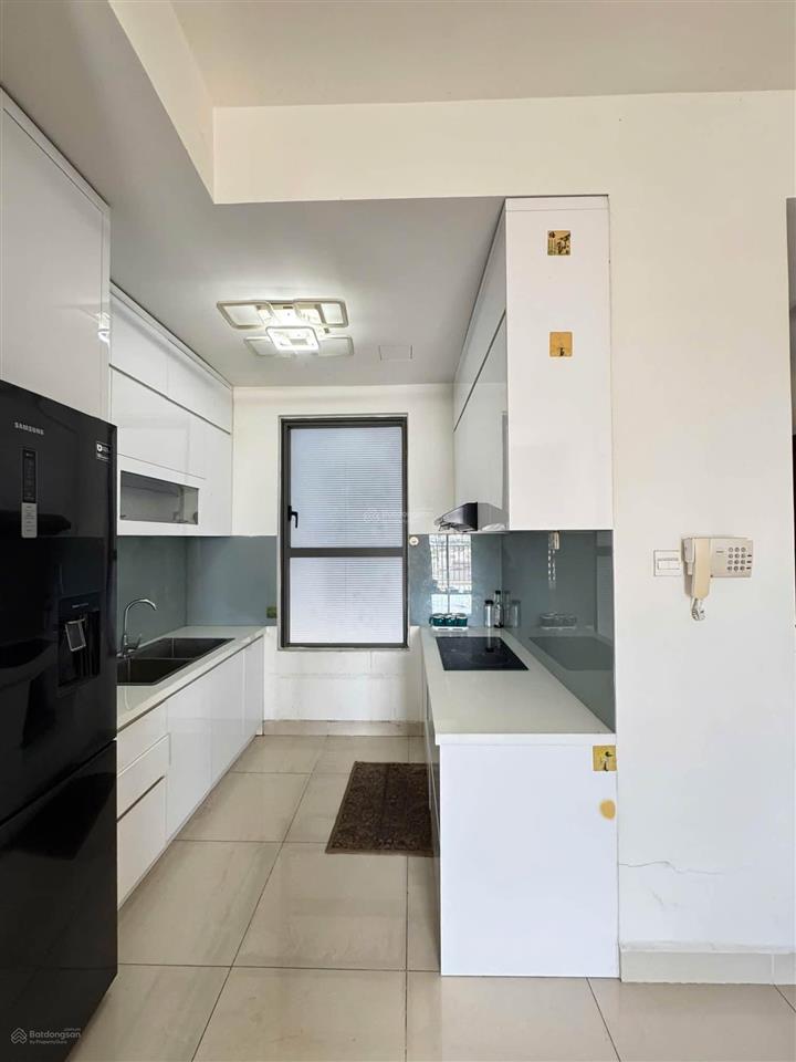 The sun avenue cho thuê 3pn siêu xinh giá chỉ 23tr/ tháng
