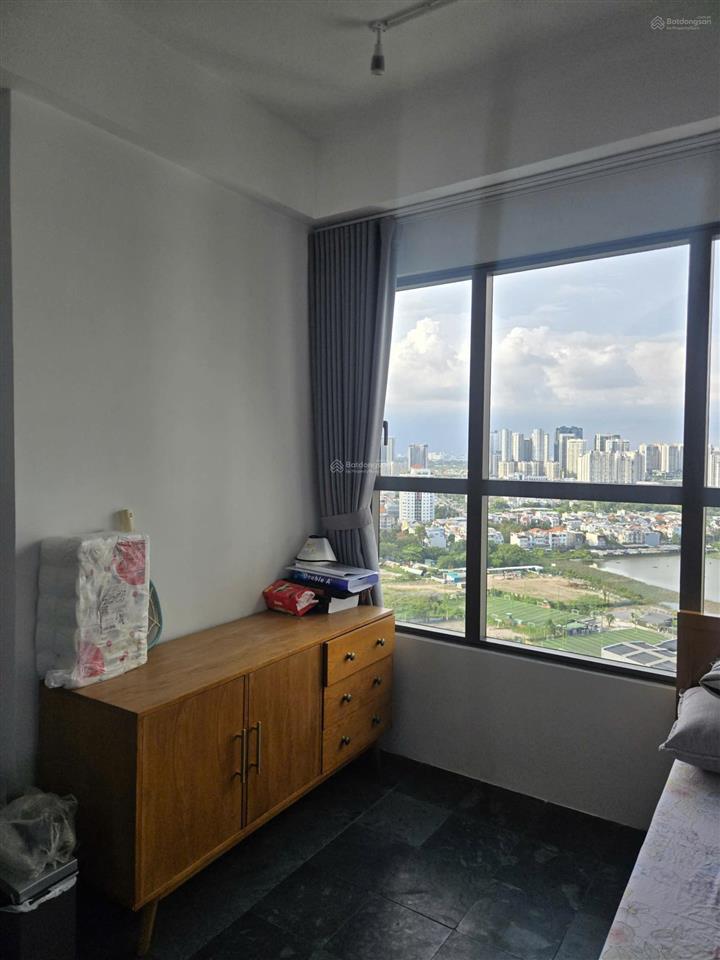 Thiện chí bán căn hộ 2pn  96m2 nội thất đầy đủ the sun avenue, giá chỉ 8,5 tỷ
