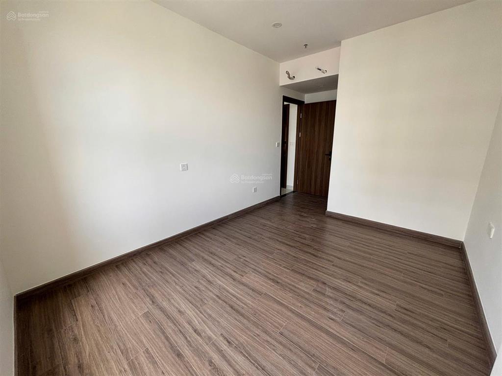 Chính chủ cho thuê căn 74m2 2pn a&t sky garden view landmark giá chỉ 6.5 triệu/tháng ntcb