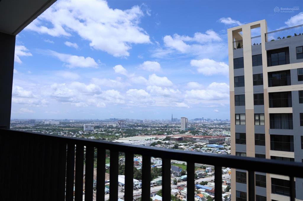 Chính chủ cho thuê căn 74m2 tầng cao giá 6 triệu/tháng dự án a&t sky garden lái thiêu