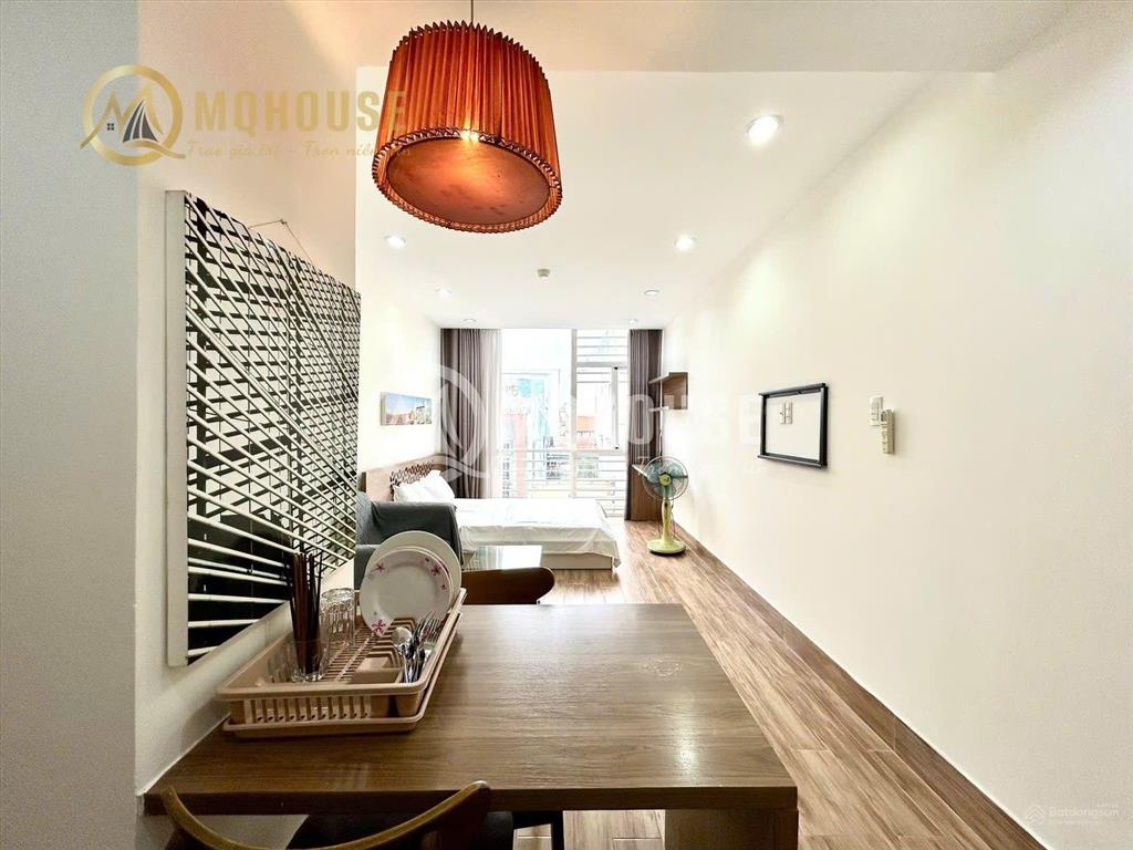 Studio bancol 35m2 có thang máy, bảo vệ 24/24, dọn dẹp phòng, thay drap hàng tuần, đường lê văn sỹ