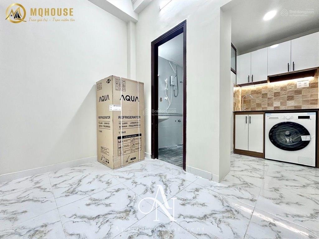 Khai trương căn hộ 1pn bancol phan đình phùng, ngay chân cầu kiệu, gần bờ kè trường sa, thang máy