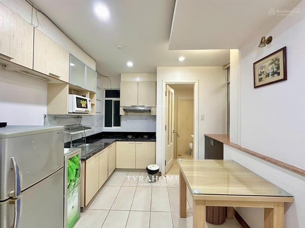 Căn hộ trung tâm phú nhuận, 1pn, 50m2, có dọn dẹp, thay drap hàng tuần, thang máy, bảo vệ 24/24